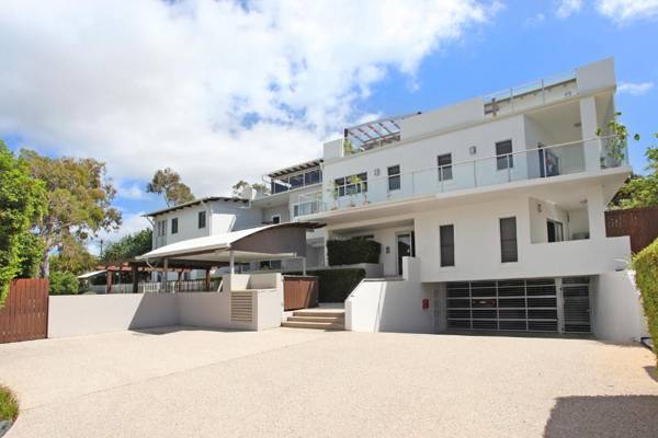 Stylish Beachside Holiday Penthouse