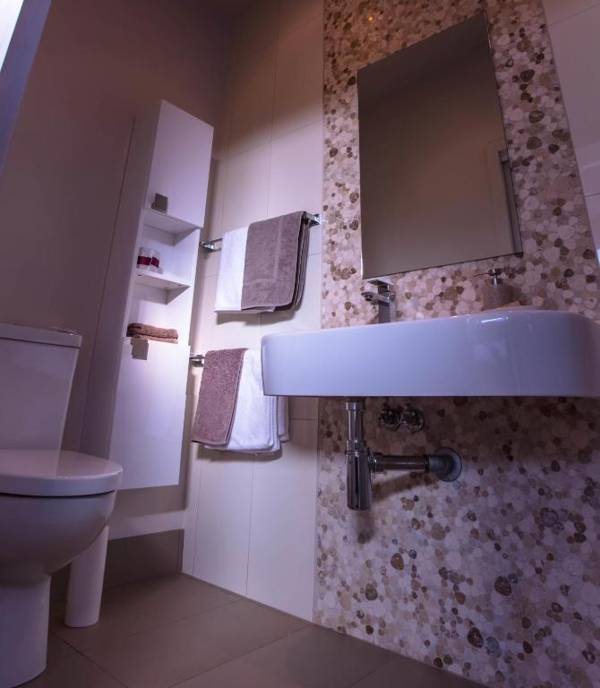 Eagle Peaks at Freycinet