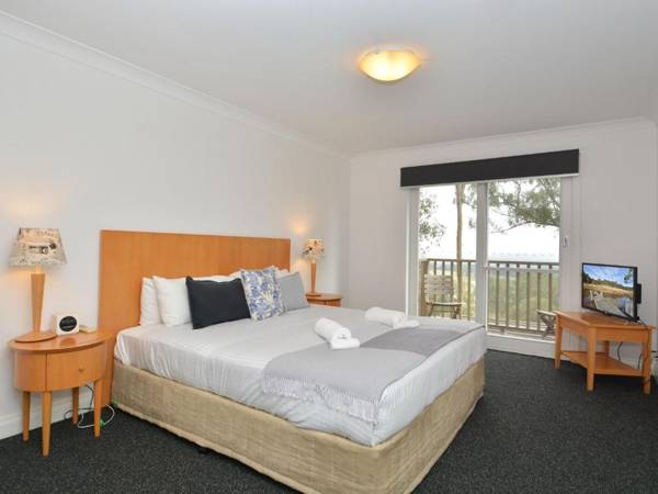 Villa 3br Tranquility Resort Condo located within Cypress Lakes Resort (nothing is more central)