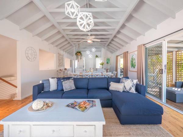 Hume Street 22 Golden Beach