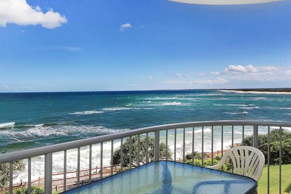 Monterey Lodge Unit 10 27 Warne Terrace. Kings Beach