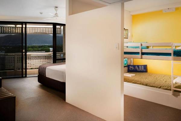 Rydges Esplanade Resort Cairns