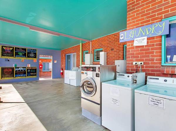 Caravella Backpackers