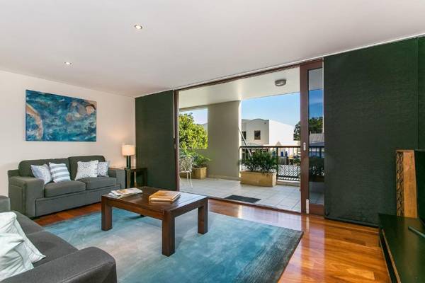 Byron Bay Accom Unit 6 21-25 Fletcher Street - A Seventh Heaven
