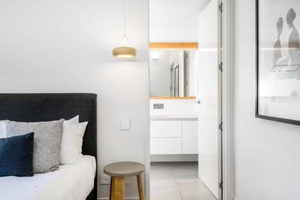 KoKo's Beach House 4