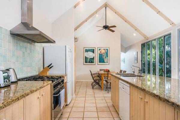 Byron Bay Accom 12 Childe Street Byron Bay - Absolute Belongil Summerhouse