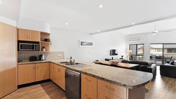 Aqua on Fletcher Street