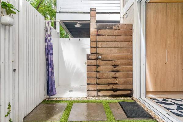 A PERFECT STAY - Belongil Beach Pad