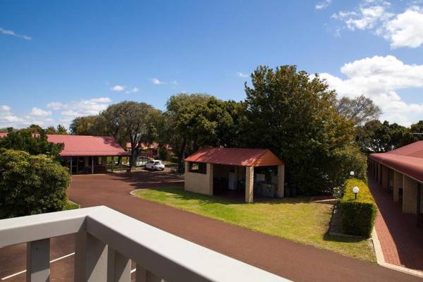 Busselton Villas and Glamping Village