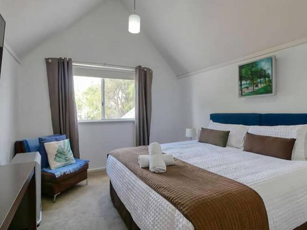 FiftyTwo at Cape View