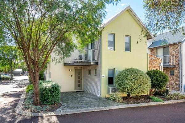 Maggies Beach House - Unit 56 at Cape View Resort