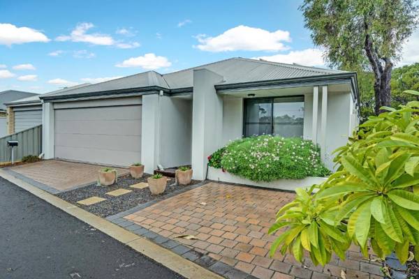 The Aurora in Geographe