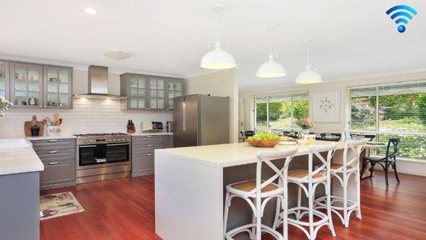 Garland Park - 3 night weekends for price of 2