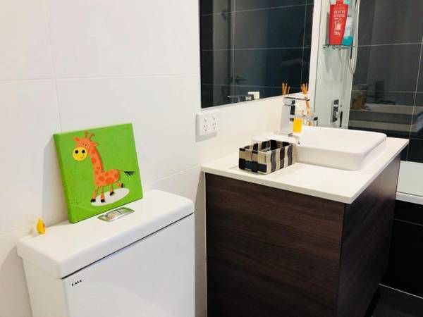 Stylish Home 15 mins from Brisbane City & Airport