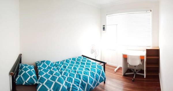 Workspace - Single bed room Sunnybank plaza walk to S01