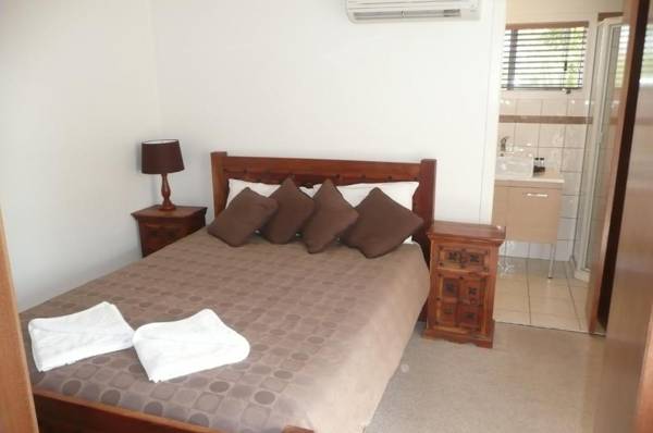 Beachside Holiday Units