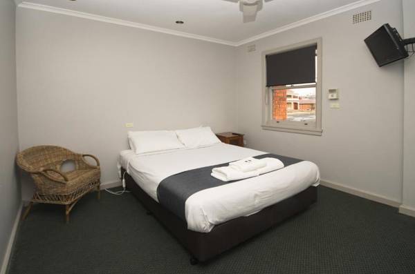 The George Hotel