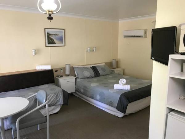 Woodmans Hill Motel and Caravan Park