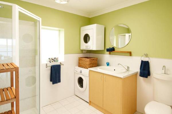 Albany Harbourside Apartments And Houses