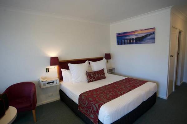 SureStay Hotel by Best Western The Clarence on Melville