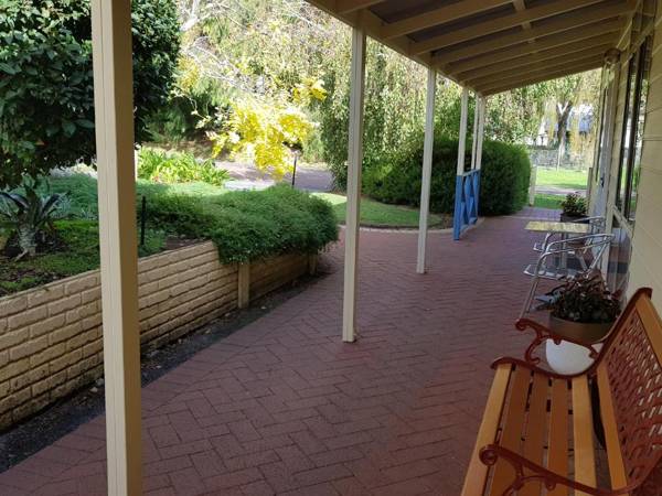 Park Avenue Holiday Units