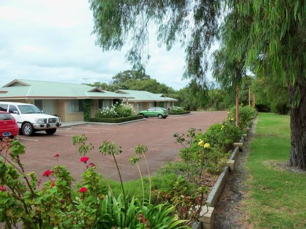 Emu Point Motel