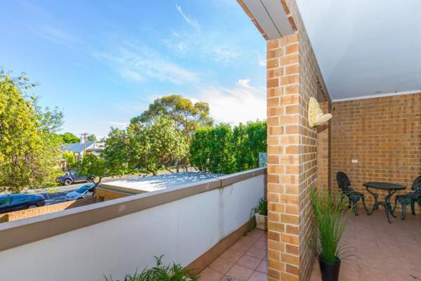 Adelaide Style Accommodation-Close to City-North Adelaide-3 Bdrm-free Parking