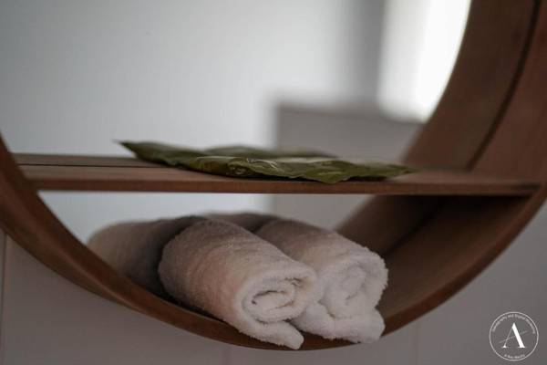 Barristers Block Vigneron Villa