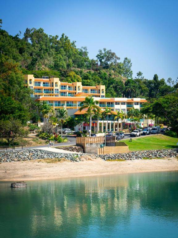 Shingley Beach Resort - Whitsundays