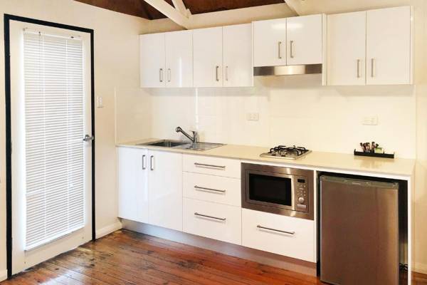 Airlie Beach Magnums - Adults Only