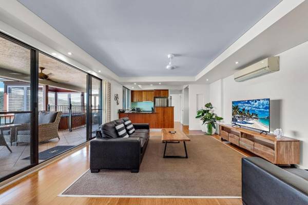 Ocean Pearl - Airlie Beach