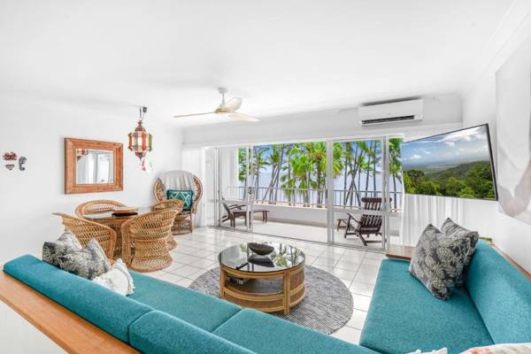 Belle Escapes - Sapphire Suite Absolute Beachfront Alamanda Resort "17"