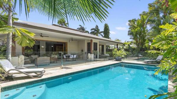 Larasati - Palm Cove