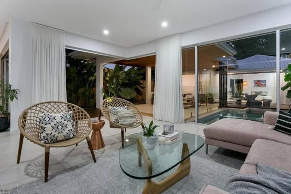 94 Northhouse - Beachside Luxury in Palm Cove