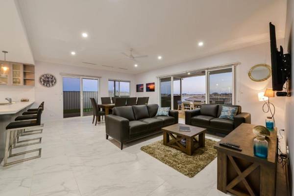 34 Madaffari Drive - Pool