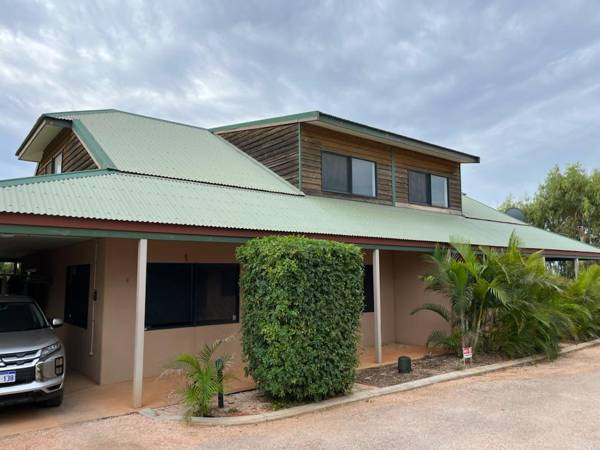 The Ningaloo breeze villa 2 