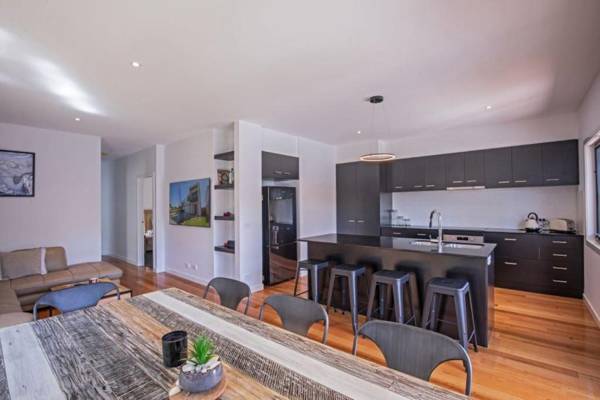 Seagrove Retreat Cowes