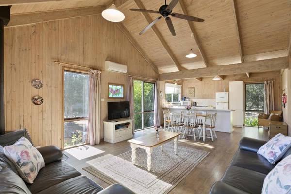 Freshwater Creek Cottages & Farm Stay