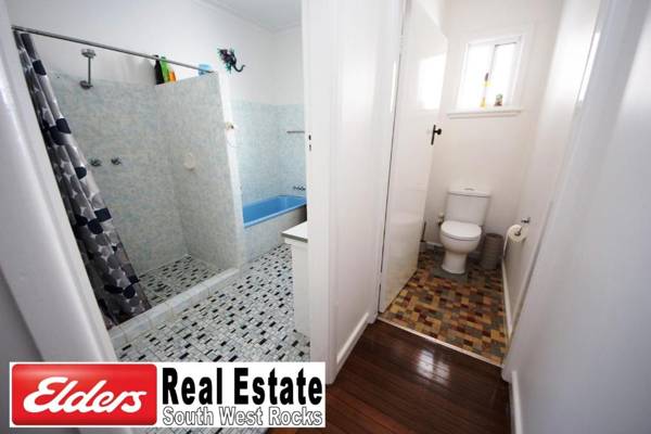 Summer Salt At South West Rocks