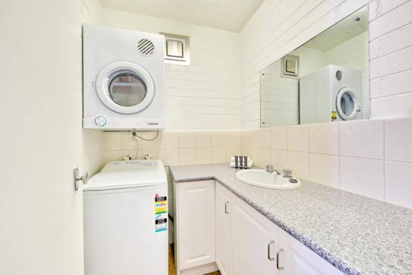 Snow Ski Apartments 12