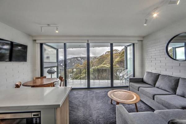 Snow Ski Apartments 23