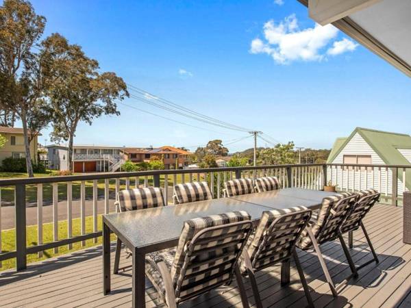 Carroll Ave 85 Mollymook