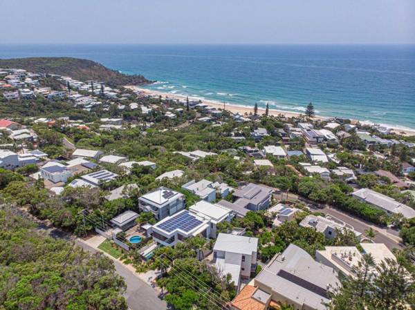 Sunshine Beach Shack