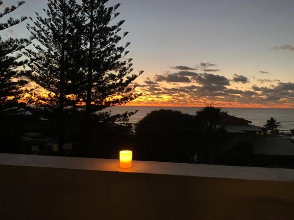 Luxury Beachside Apartment