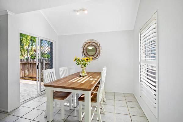 Seychelles Apartment 2 5 Barbados