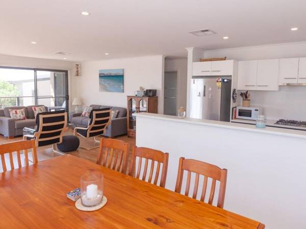 Lady Bay Getaway - 12 Lady Bay Normanville