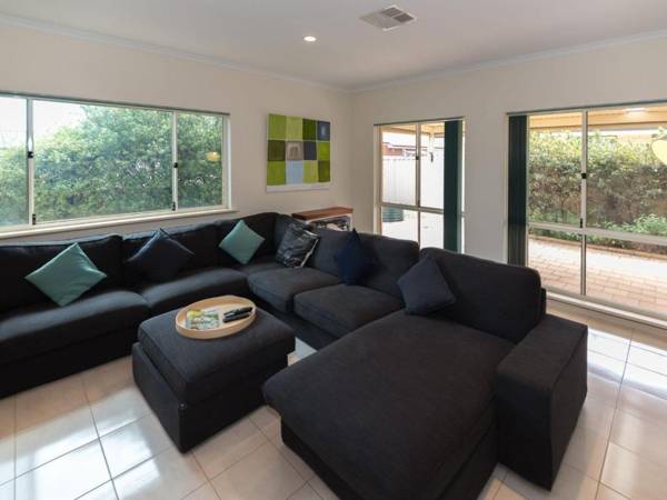 Beachside at Normanville - 7 Ronald Street