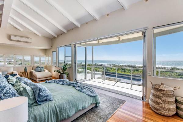 Indulge at Iluka Castaways Beach