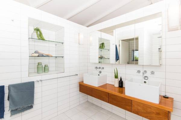 Indulge at Iluka Castaways Beach