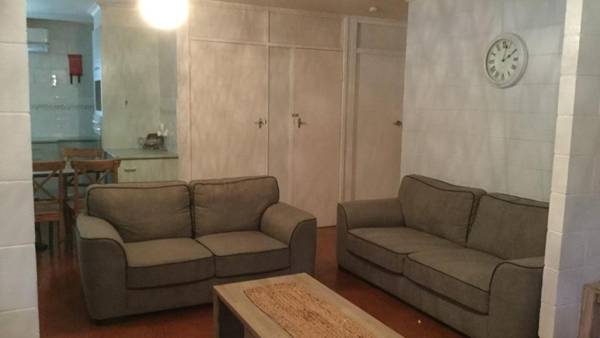 Pet Friendly home walking distance to Surf Beach - North St Woorim